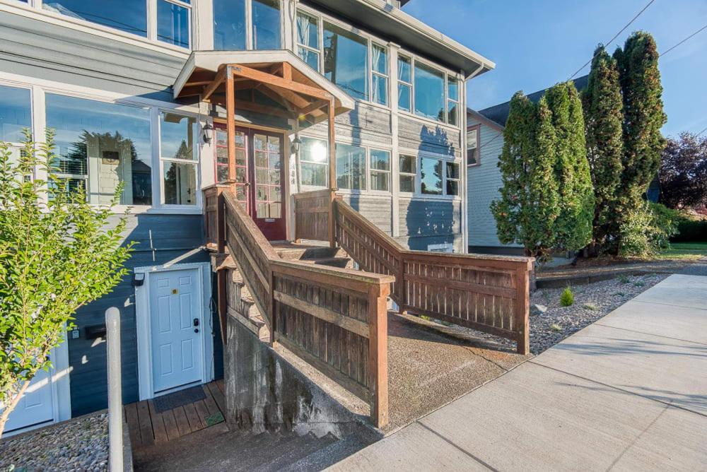 #Stayinmydistrict Heritage House Apt Coos Bay Εξωτερικό φωτογραφία