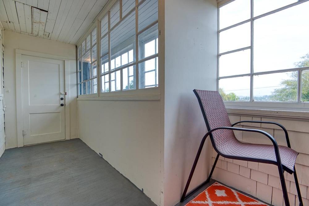 #Stayinmydistrict Heritage House Apt Coos Bay Εξωτερικό φωτογραφία